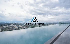 Sky Pool 4 Star Hotel Grade Stay In I-City